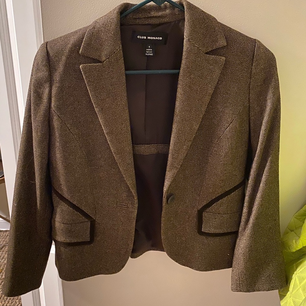 Club Monaco size 4 crop blazer
